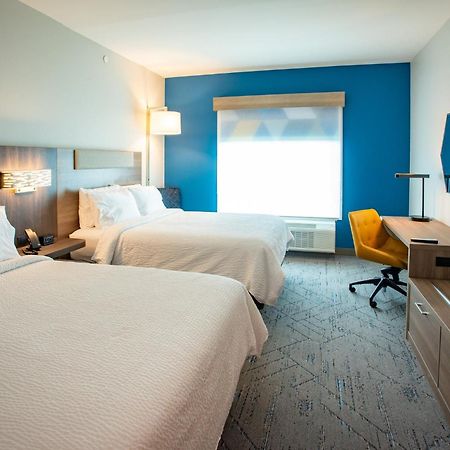 Holiday Inn Express & Suites Pensacola Airport North - I-10 By Ihg Ferry Pass Экстерьер фото
